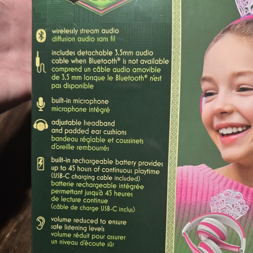 Wicked Glinda Pink and White Wireless Headphones Microphone Rechargable Kids New - Picture 6 of 9